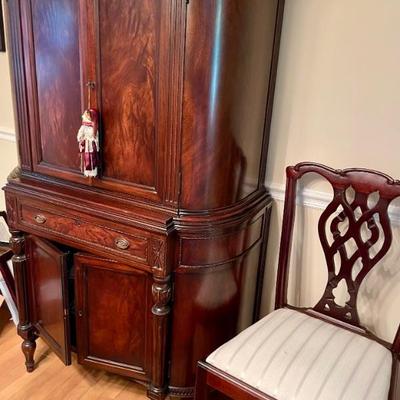 Beautiful Mahogany Cabinet quite unique great condition. 