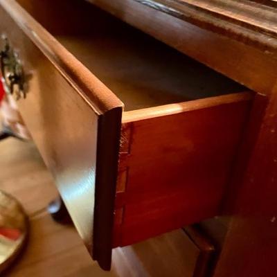 Dovetail drawers