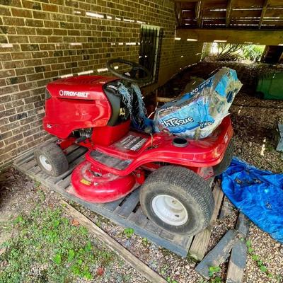 tractor
