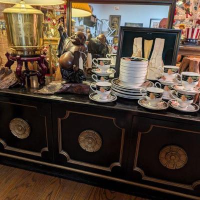 Hollywood Regency cabinet with Mirror 