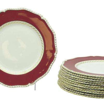 12 ENGLISH ROYAL WORCESTER DINNER PLATES