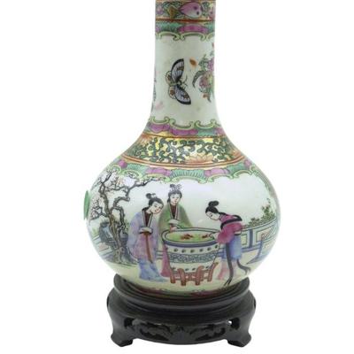 CHINESE ROSE MEDALLION VASE ON STAND