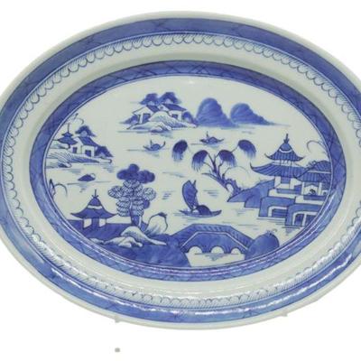 CHINESE EXPORT 19TH C BLUE & WHITE PLATTER