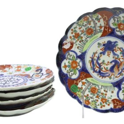 5 ANTIQUE JAPANESE IMARI PLATES