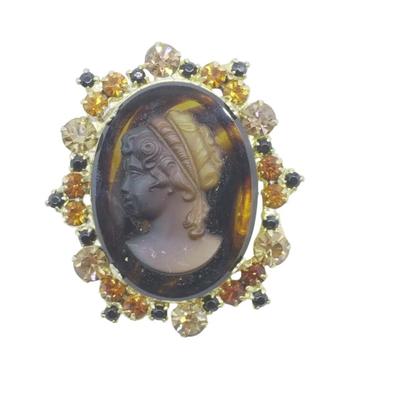 VINTAGE RARE JULIANA TIGER CAMEO BROOCH