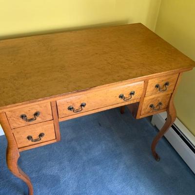 Antique birdseye maple dressing table/desk