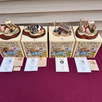 (4) RFD Lowell Davis Figurines Feat. Honeymoon Is Over
