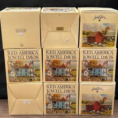 Lowell Davis Figurines in Boxes