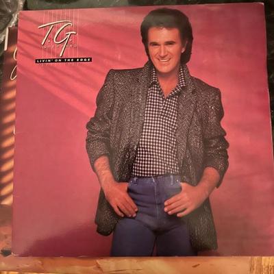 T.G, Sheppard Fooled Around And Fell In Love Record 45 RPM Single Columbia 1985