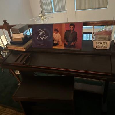 Organ Excellent Condition #1