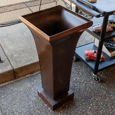 Come into our showroom October 18-20, 10am-5pm to purchase this item.