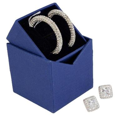 Come into our showroom October 18-20, 10am-5pm to purchase this item.