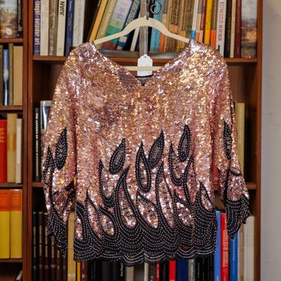 Come into our showroom October 18-20, 10am-5pm to purchase this item.