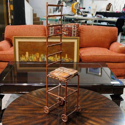 Come into our showroom October 18-20, 10am-5pm to purchase this item.