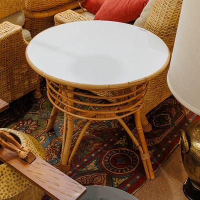 Come into our showroom October 18-20, 10am-5pm to purchase this item.