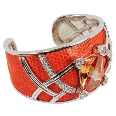 Come into our showroom October 18-20, 10am-5pm to purchase this item.