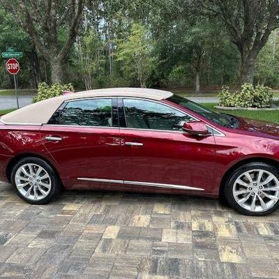 2017 Cadillac XTS Luxury Sedan 4D