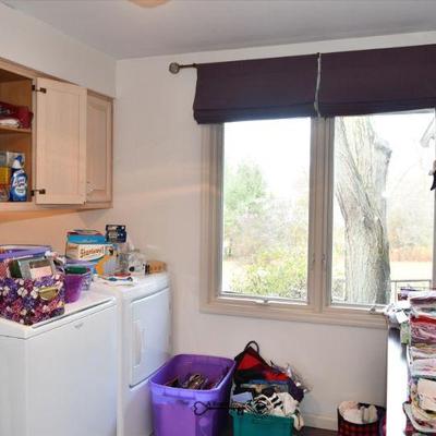 821 laundry room