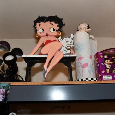 1457 18 storage closet