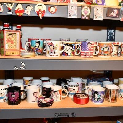 1438 18 storage closet