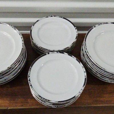 FTH106-Rare And Vintage 1970's Habitat Metropolitan Alfoldi Porcelain Plates
