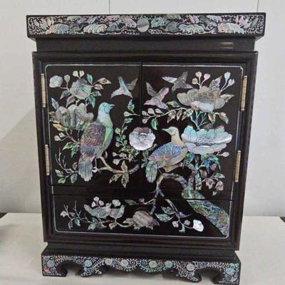 FTH312-Magnificent Mother Of Pearl Double Door Jewelry Chest 