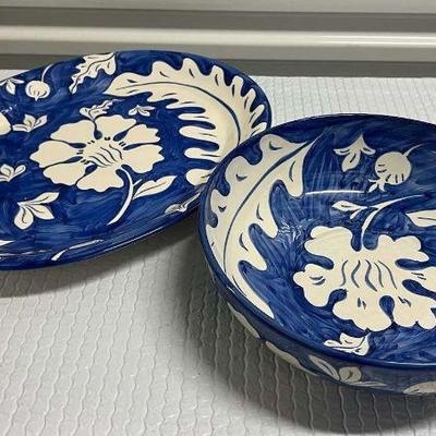 FTH185- (2) Large Matching Serving Bowl & Oval Platter 