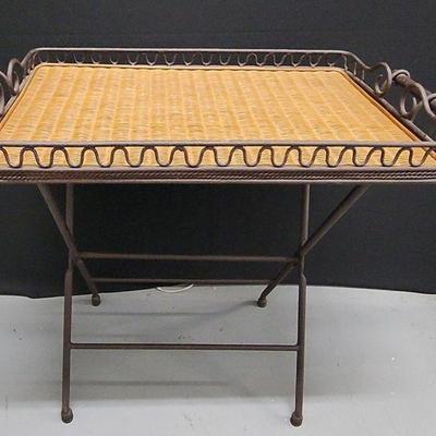 FTH102 - Antique Metal and Wicker Serving Tray with Stand