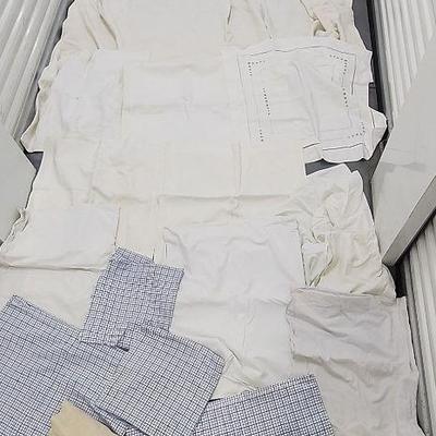 FTH214 - More Assorted Bedding 