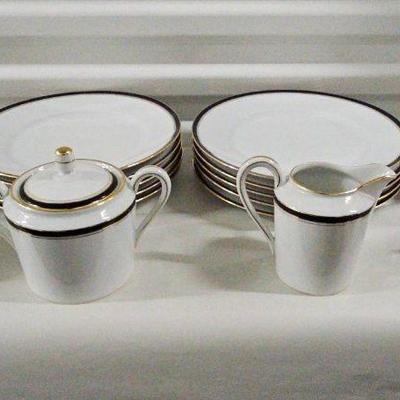 FTH126-Absolutely Beautiful Vintage French Tableware By CH Field Haviland
