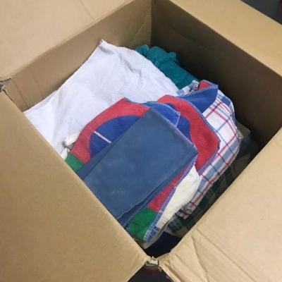 FTH113 - Mystery Lot Of Bedding & Towels 