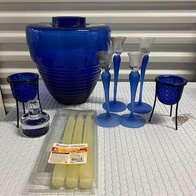 FTH191- Pretty Blue Glass Decor