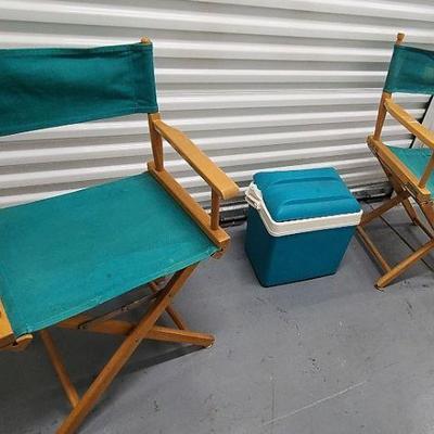 FTH179 - Matching Lawn Chairs and Cooler 