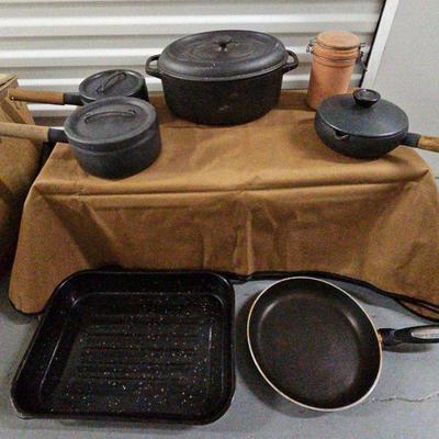 FTH215-Aweeome Collection Of Mostly Cast Iron Cookware