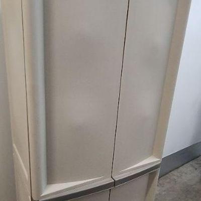 FTH303 - 4-Shelf Plastic Storage Locker #2