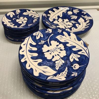 FTH140 - Beautiful Blue & White Plate Set From Portugal