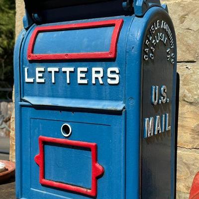 1929 Cast iron letter mailbox 