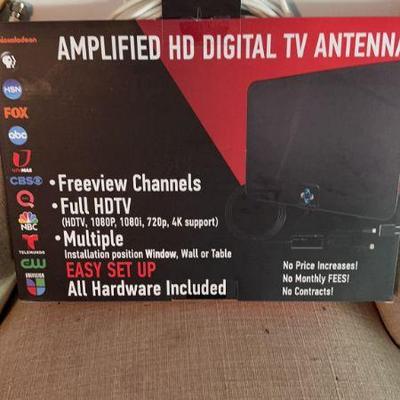 TV antenna 