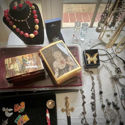 Jewelry, including gold and silver
