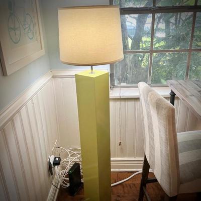 Floor lamp