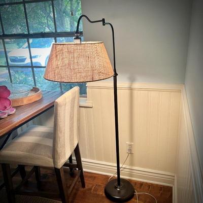 Floor lamp