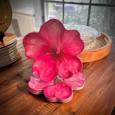 Pink hibiscus-shaped melamine luncheon plates