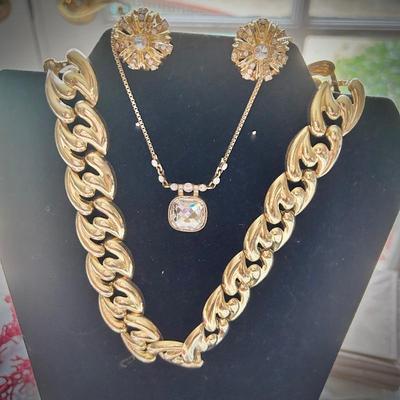 Jewelry, including gold and silver