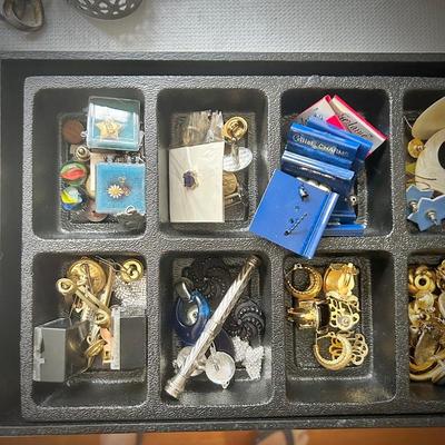 Jewelry, including gold and silver