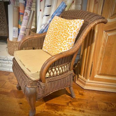 Wicker/rattan armchair