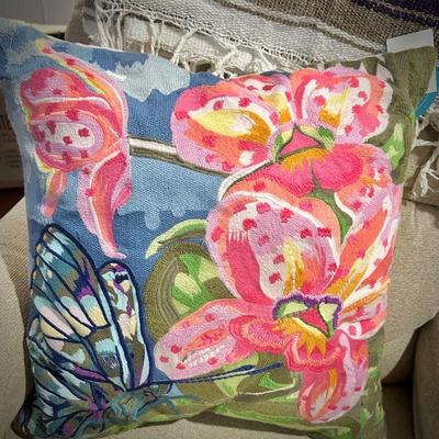 Crewel work pillow with dragonfly