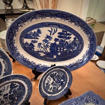 Johnson Brothers "Blue Willow" china and glasses set - 45+ pieces