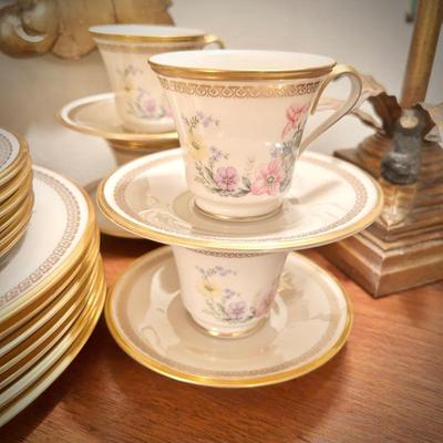 Lenox "Wind Song" china