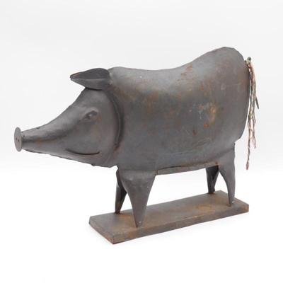 Rustic Metal Pig