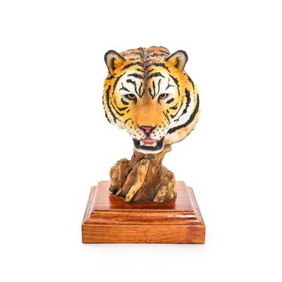 2004 Nature's Realm Tiger Decor Bust By Simon Tang